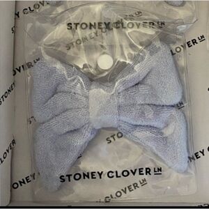 Stoney Clover Lane “High Tide” MEDIUM BOW WITH BARRETTE